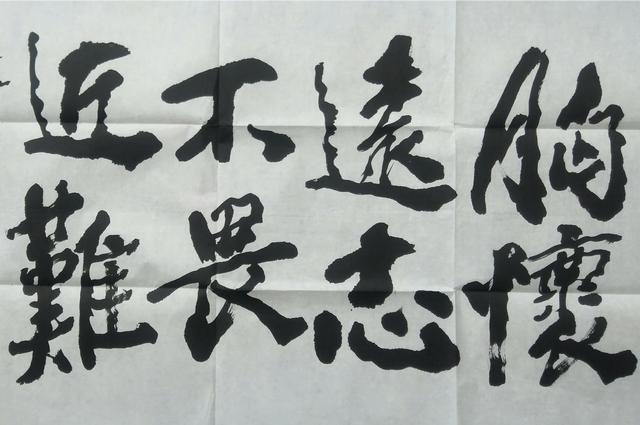 不犯法對付老賴的方法