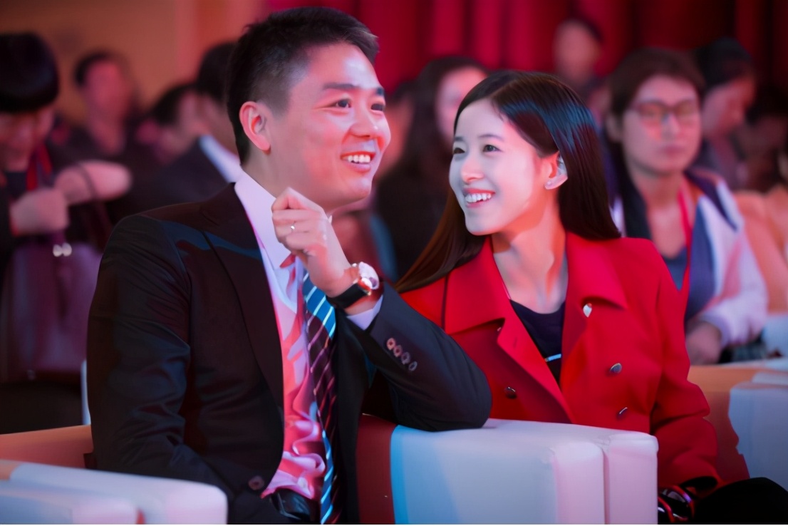 劉強(qiáng)東又以公司取名秀恩愛：“京東”之后