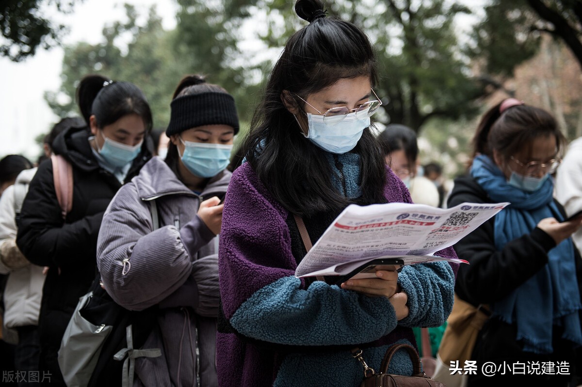 時標網絡圖總時差和自由時差計算
