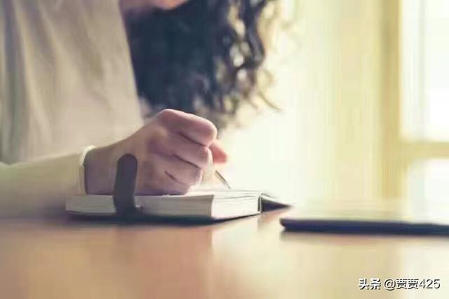 情侶冷戰破冰第一句話
