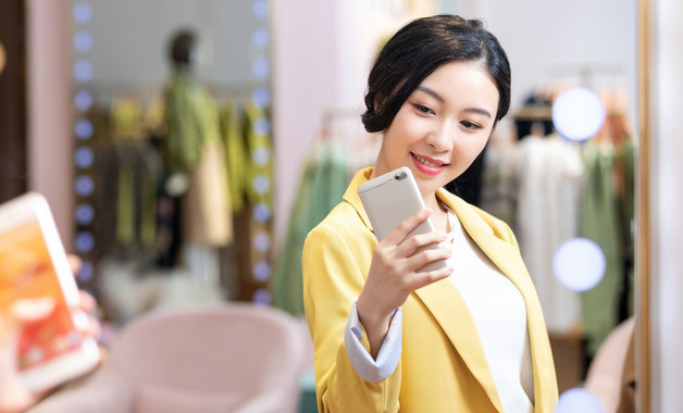 白色衣服發(fā)霉清洗方法（白色衣服發(fā)霉怎樣洗白）