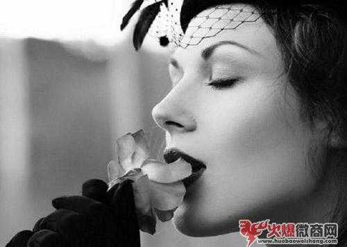 做微商的女人，最后都活成了這個(gè)樣子