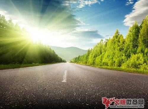 比較簡單的微商賺錢方法，只需3個關鍵！